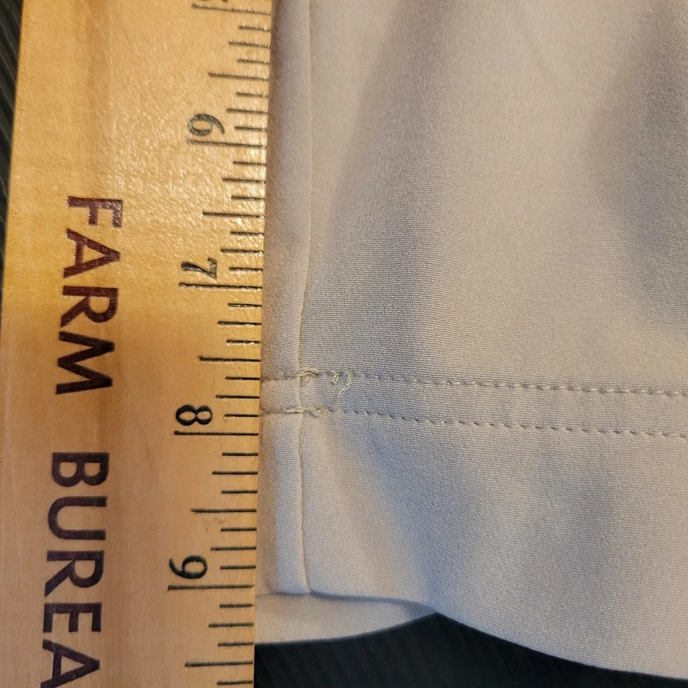 32‎ Degrees Cool Shorts Mens Sz  20 Pure Cashmere Beige Performance Stretch Golf